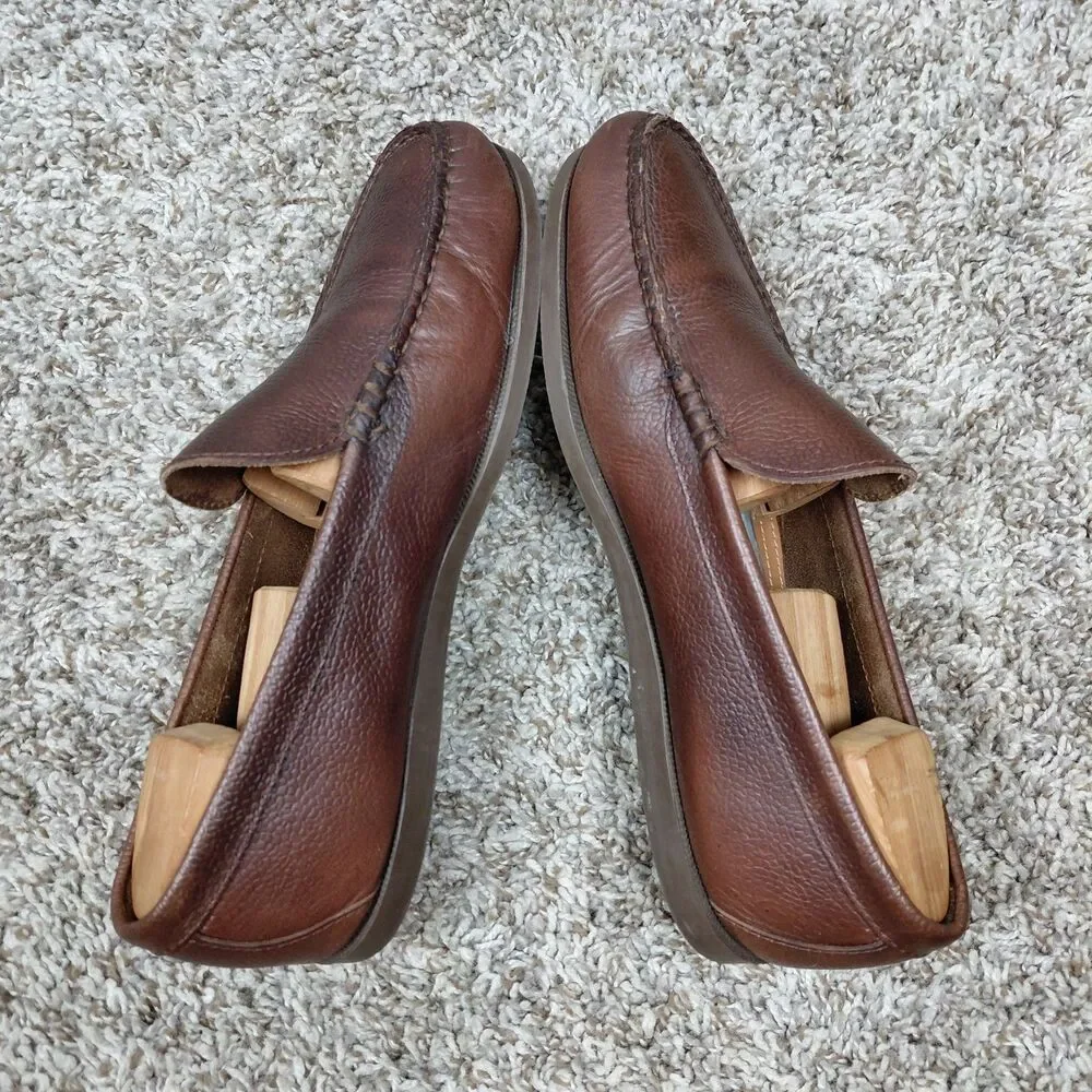 Oak Street Bootmakers Slip On Loafers Mens Size 10 D Brown Leather USA Shoes